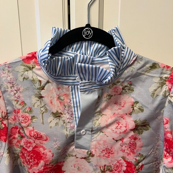 Blue, Pink & White Floral Bubble Sleeve Top Blouse (S) VERY CUTE! - Picture 3 of 10